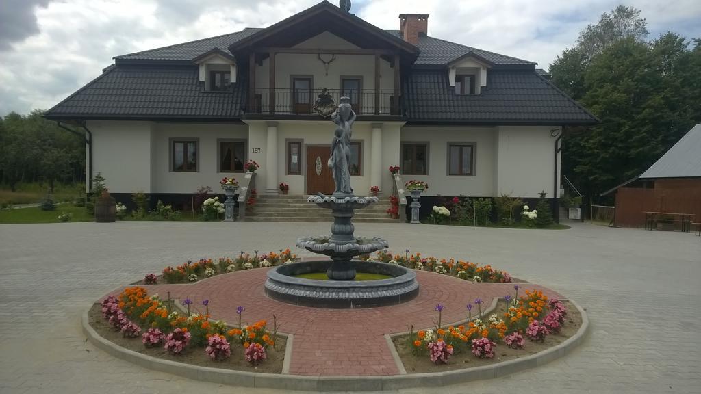 Dwor Szlachecki
