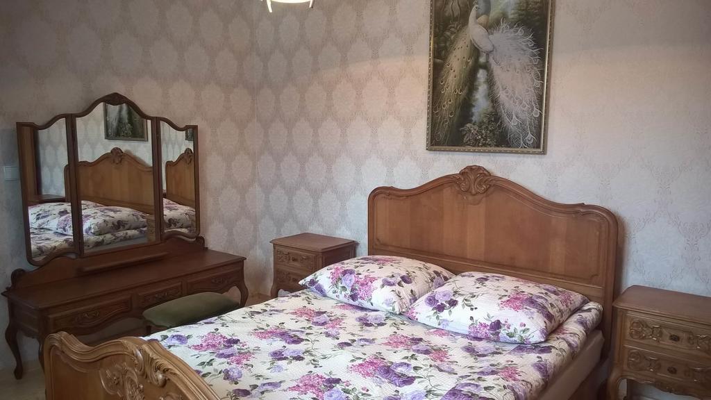 Dwor Szlachecki Готель типу 