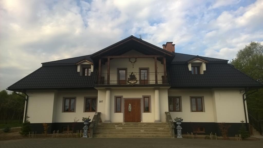 Dwor Szlachecki * Biedaczow